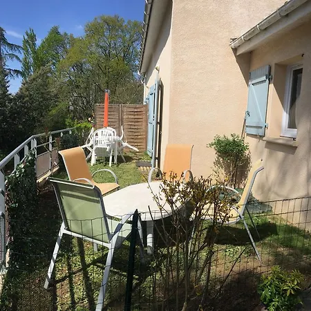 T3 En Duplex Avec Jardin Et Piscine * ברבוטן-לה-באינס